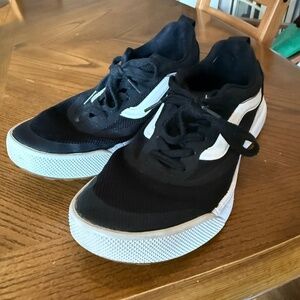 Women's Vans Ultrarange